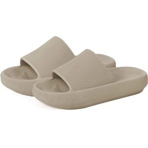 Chunky Slip On Sandals Size 5.5-6.5